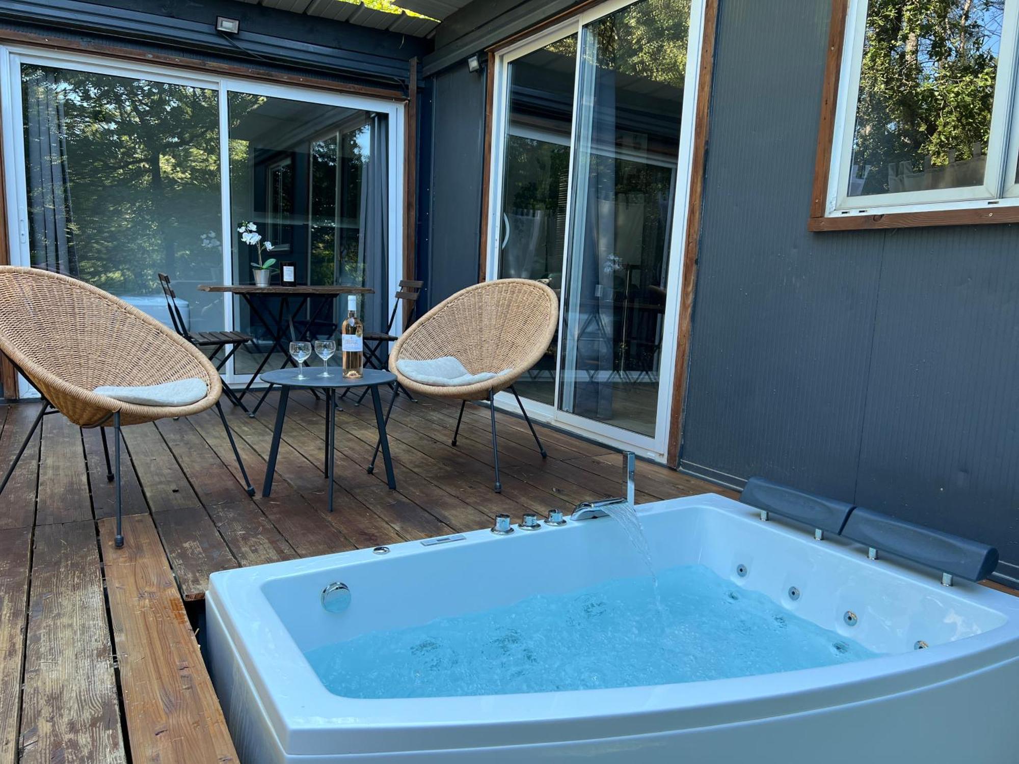 Superbe Cabane Jacuzzi Jardin Clim Wifi Parking ميرويْ المظهر الخارجي الصورة
