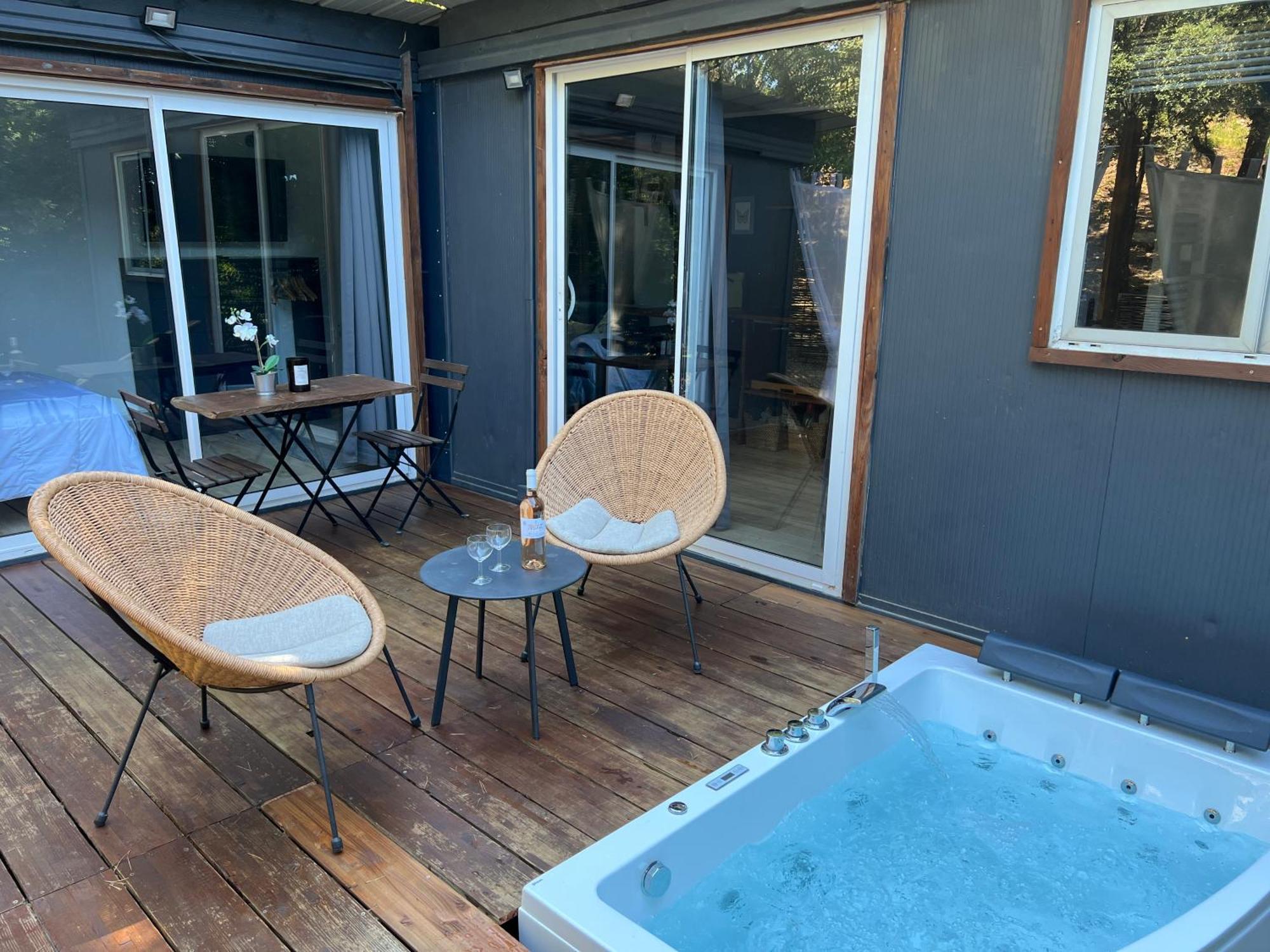 Superbe Cabane Jacuzzi Jardin Clim Wifi Parking ميرويْ المظهر الخارجي الصورة